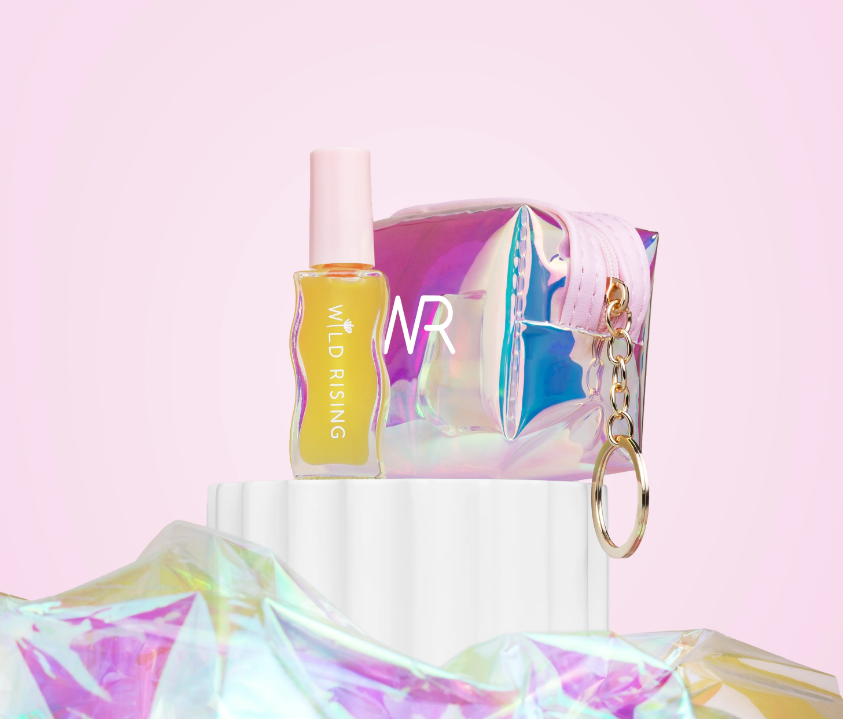 Lip Oil With Pink Holographic Purse