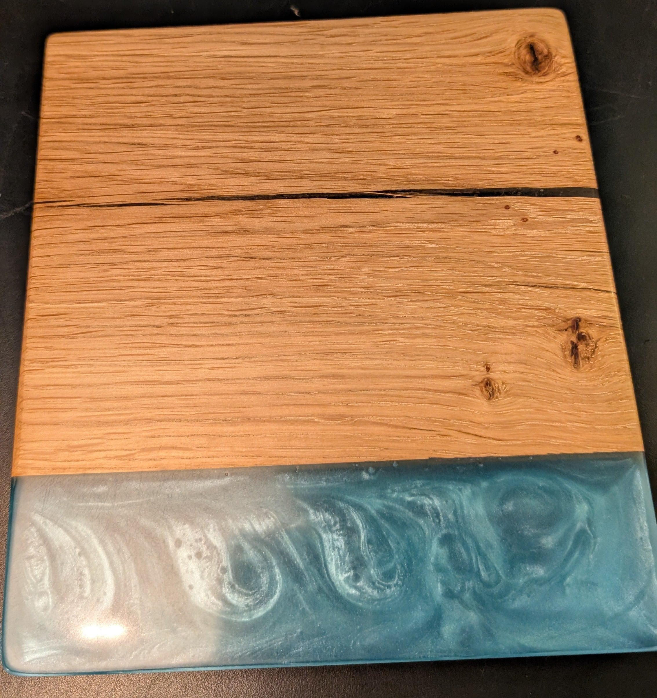 Oak & Blue Resin Gin Board