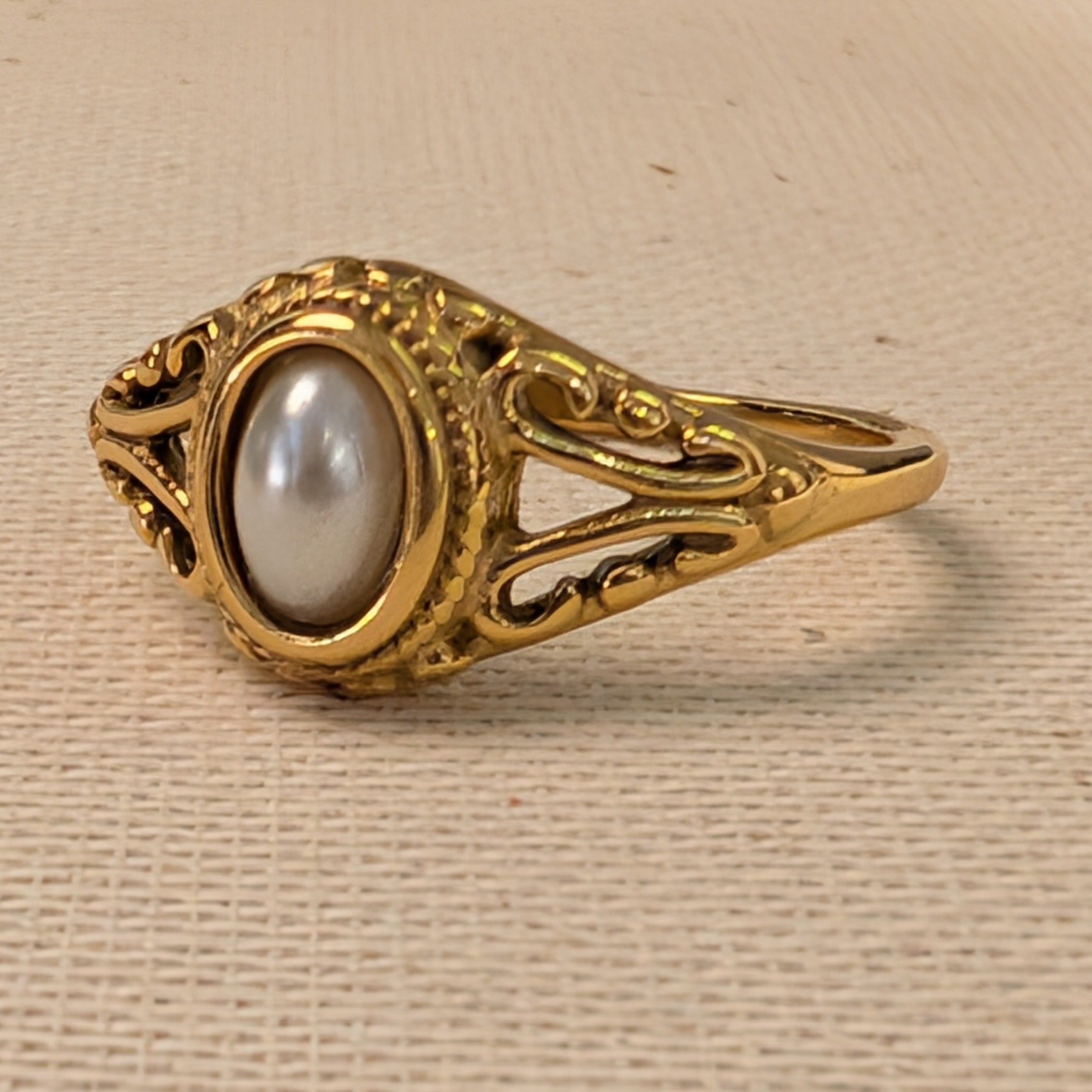 Faux Pearl Gold Plated Ring (RS80003 | RS80000)