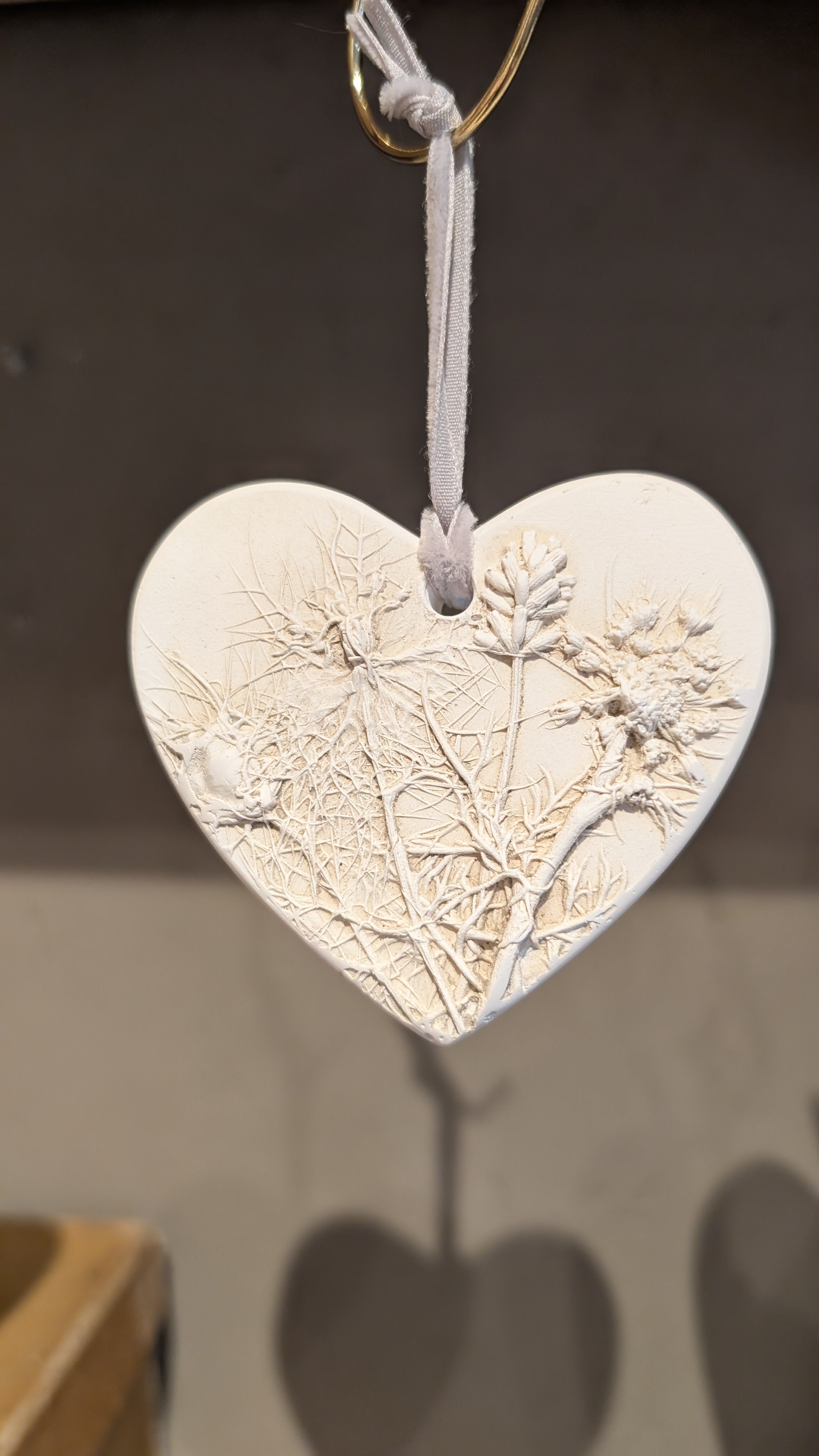 Botanical Casts - Hanging Heart