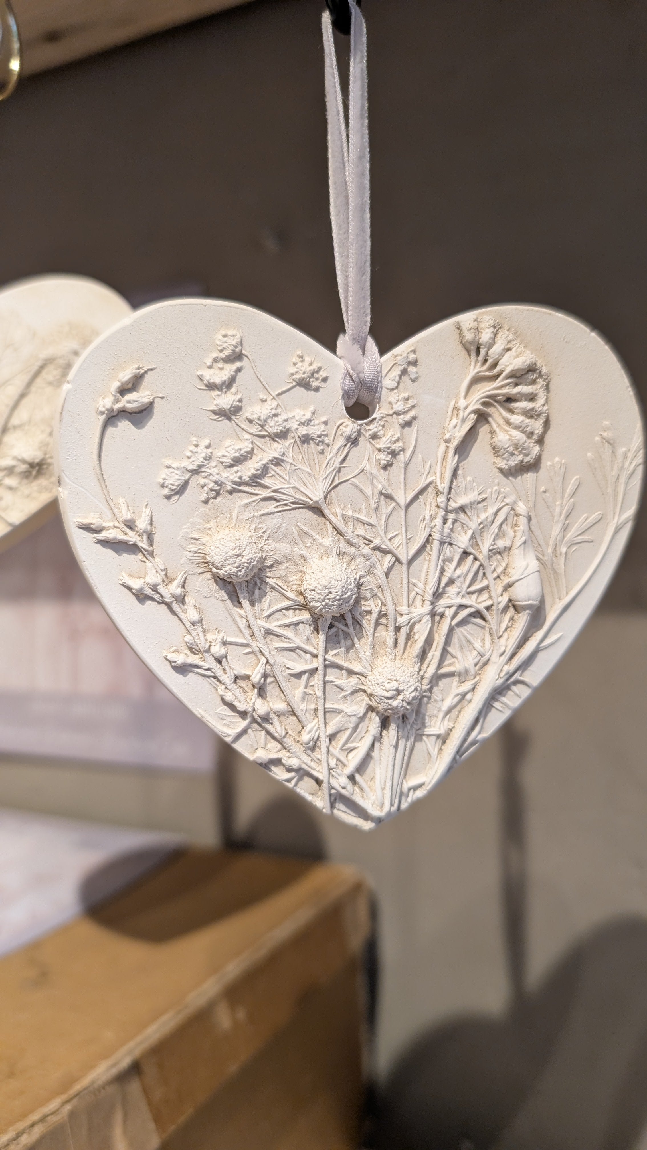 Botanical Casts - Hanging Heart