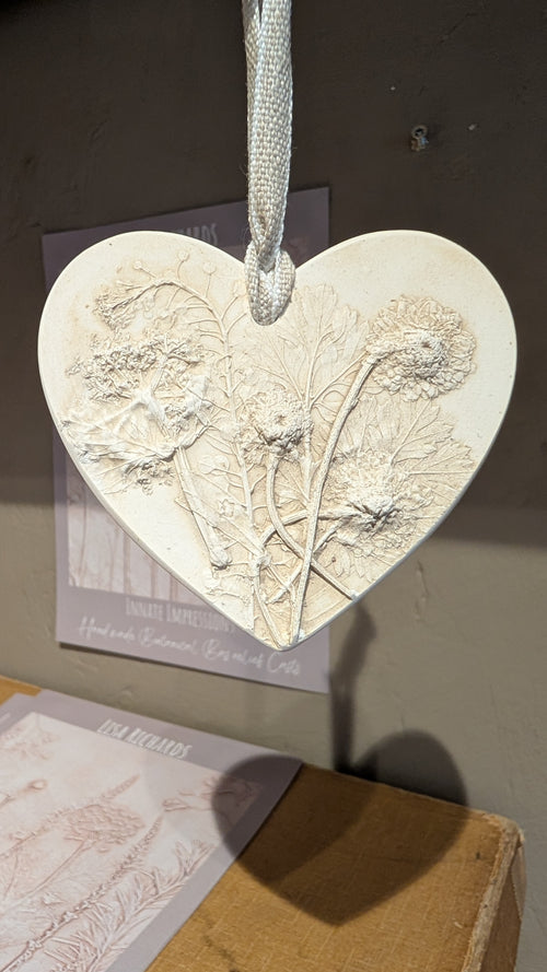 Botanical Casts - Hanging Heart