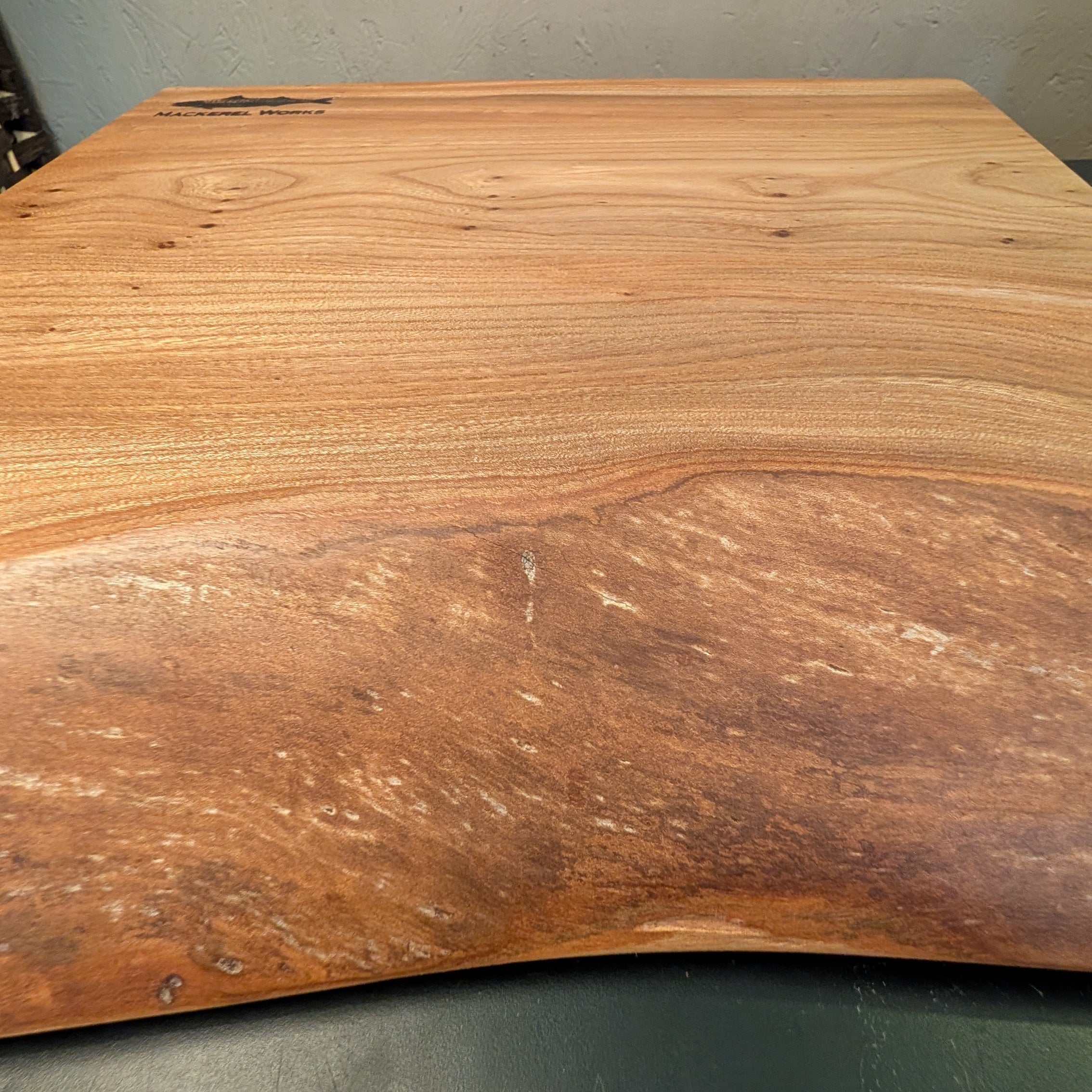 Solid Wych Elm Chopping Board 2