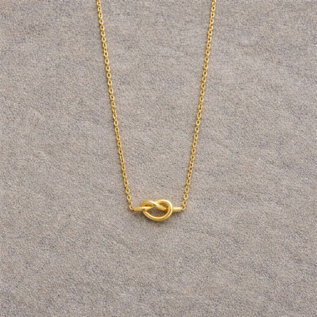 Knot Pendant Necklace - PVD Gold Plated
